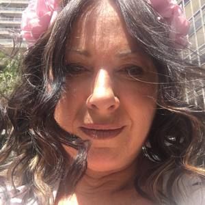 Meet your Posher, Robyn